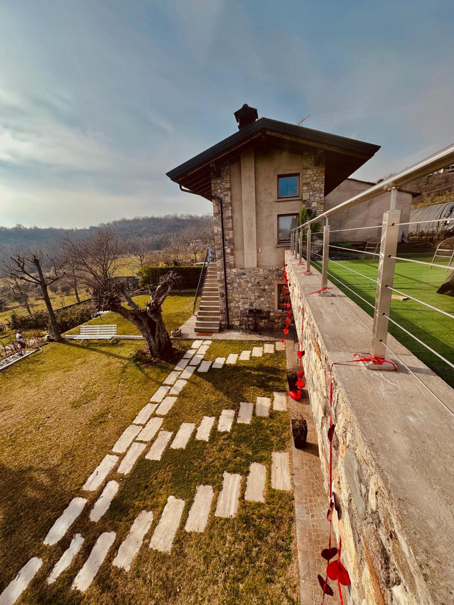 Holiday Home Sovenigo Пуеняго Екстериор снимка