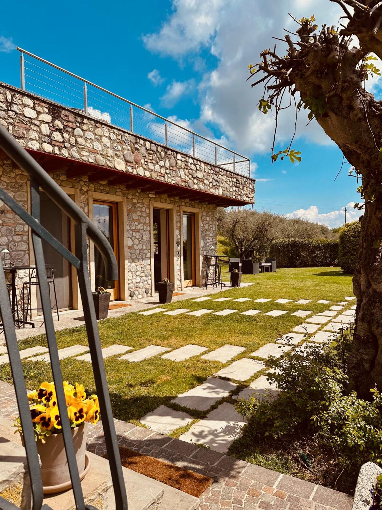 Holiday Home Sovenigo Пуеняго Екстериор снимка