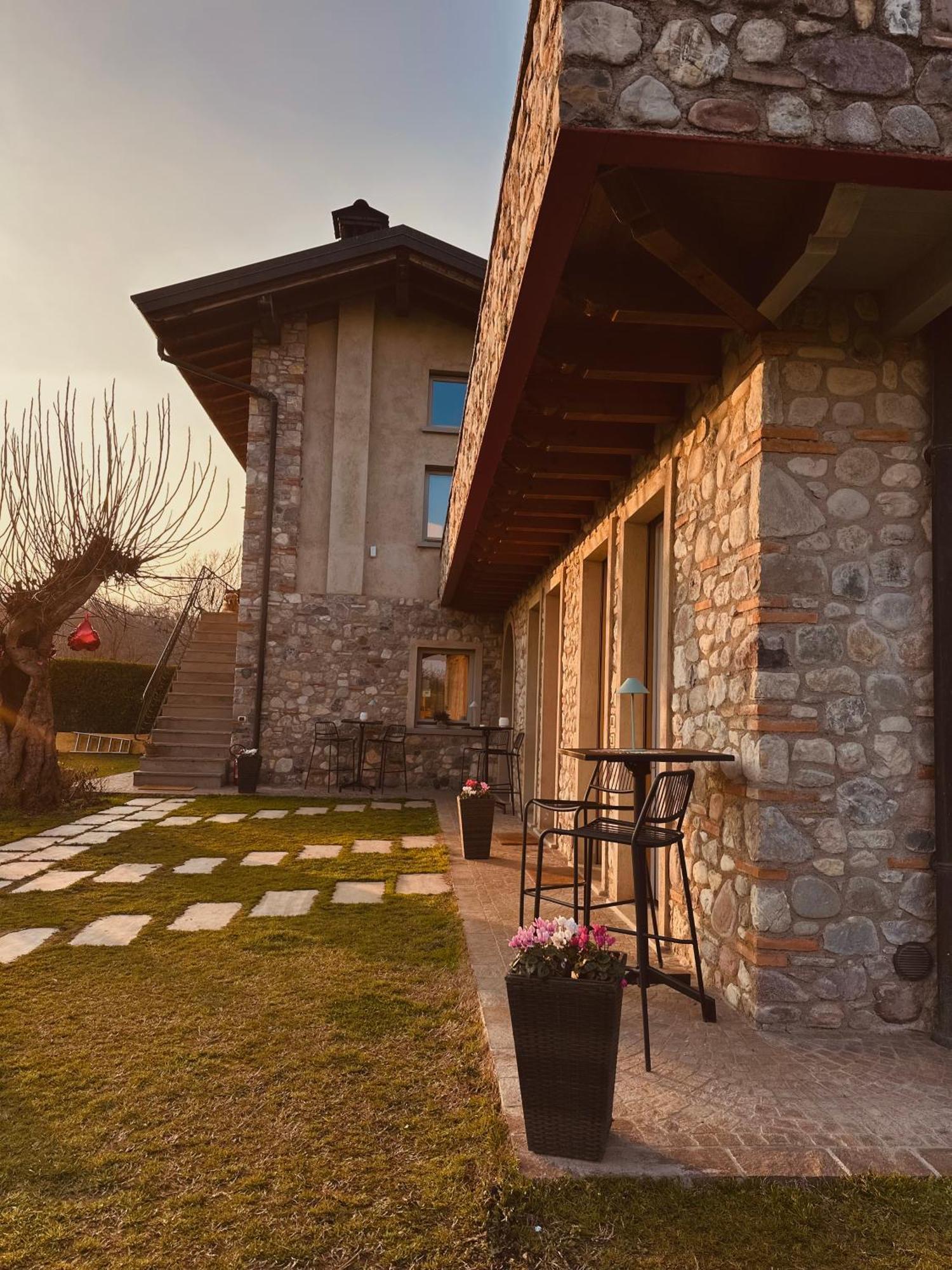 Holiday Home Sovenigo Пуеняго Екстериор снимка